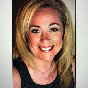 Meet your Posher, Alissa